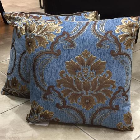 DECORATIVE CUSHION - BLUE