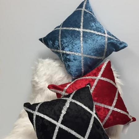 DECORATIVE CUSHIONS - BLING 2