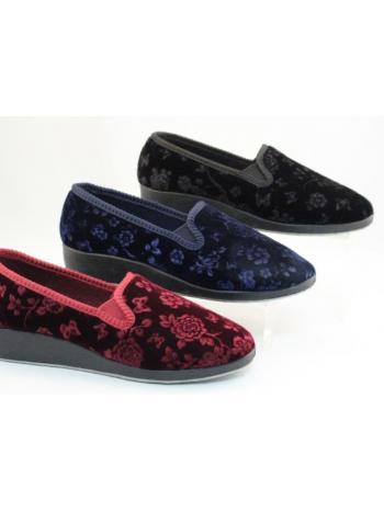 SLIPPERS